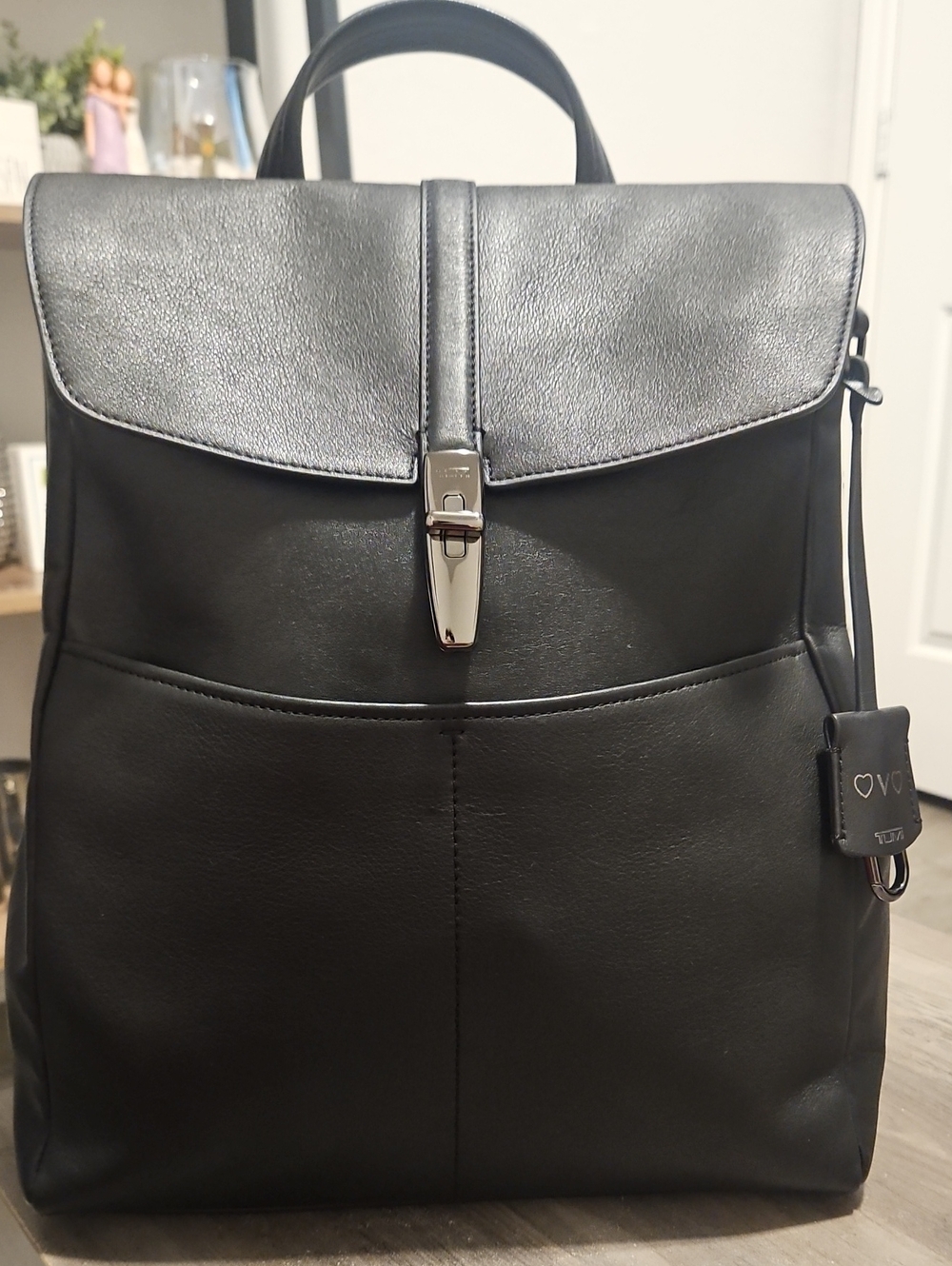 Tumi Womans Black Leather Backpack - Sleek Everyday Carry